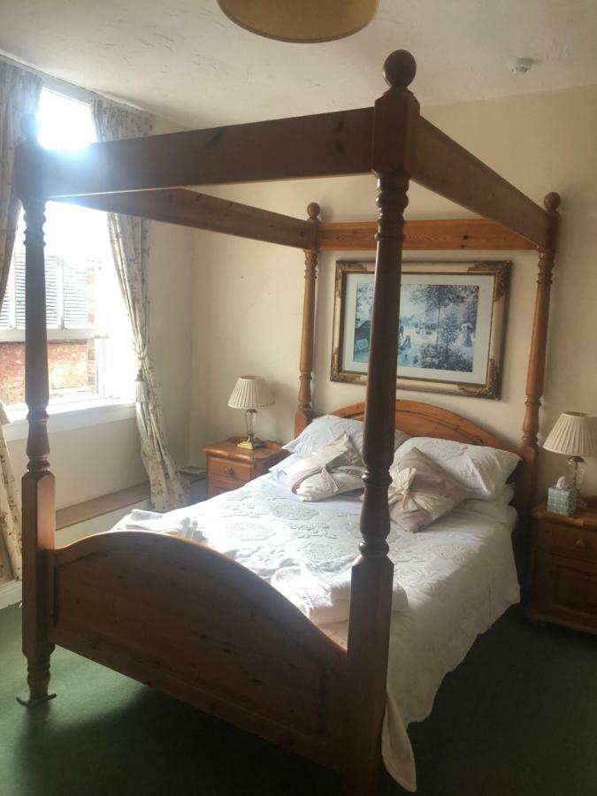 The Lion Hotel Broseley Exterior foto